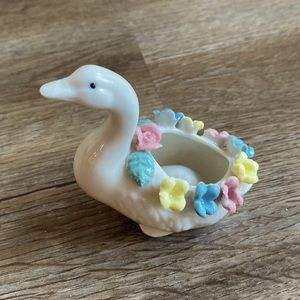 Vintage Antique Swan Coquette Aesthetic Shabby Chic